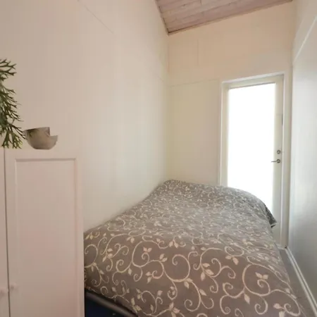 Three-bedroom Holiday In Casa vacanze *